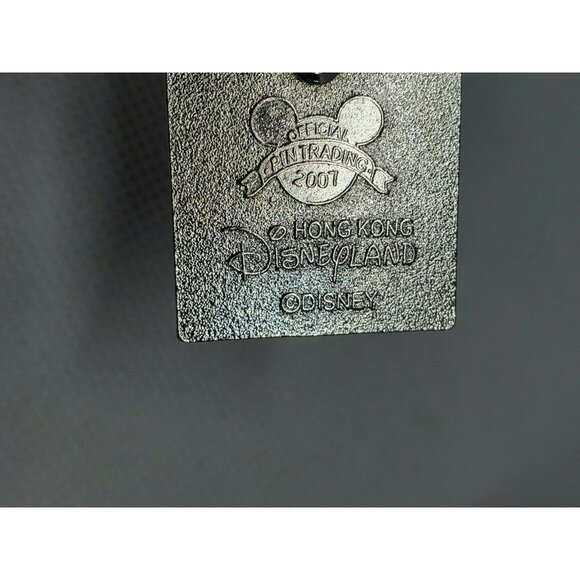 Authentic 2007 Hong Kong Disney Mickey Mouse Thumbs Up Enamel Pin – Vintage - Picture 7 of 12